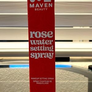 Maven beauty setting spray